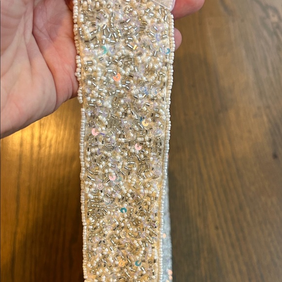 Festive Santa Beaded Bag—Silver Green and Red Beaded Shoulder Bag Viral TikTok - Picture 6 of 8